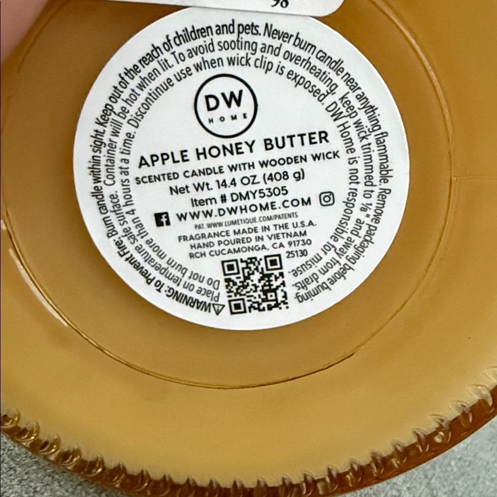 Apple Honey Butter Scented Candle - Picture 11 of 12